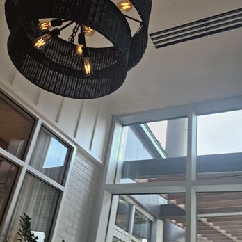 Sixty Vines - New American Near Me - Charlotte, North Carolina