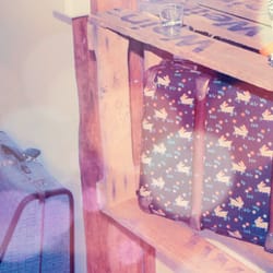 Hipster Escape Party - Das ganze Apartment ist voll mit Schlössern und Puzzeln, die gelöst werden müssen.