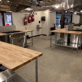 Create Kitchen & Bar - Cooking Schools Near Me - Aurora, Colorado
