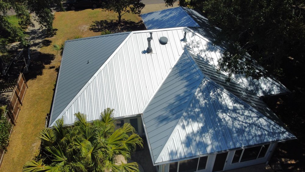 Slide of New Horizon Roofing and Exteriors