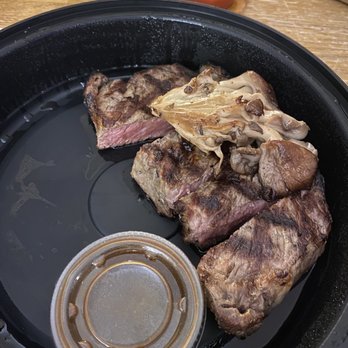 Hyatt Regency Boston Harbor - The $40 steak :) what a ripoff - Hotels Near Me - Boston, Massachusetts