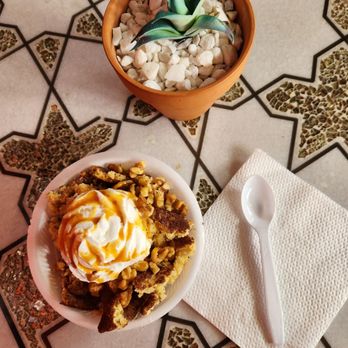 The Dessert Spot - Snickerdoodle cookie crumble topped with vanilla ice cream, walnuts and caramel - Patisserie/Cake Shop Near Me - Waxahachie, Texas The Dessert Spot - Snickerdoodle cookie crumble topped with vanilla ice cream, walnuts and caramel - Patisserie/Cake Shop Near Me - Waxahachie, Texas