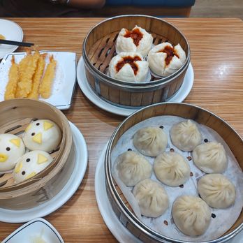 One More Bite Dumpling House - Red Bean Paste Bun, Shrimp Tempura, Pork Xiao Long Bao, Cantonese BBQ Pork Bun - Dim Sum Near Me - Wildomar, California One More Bite Dumpling House - Red Bean Paste Bun, Shrimp Tempura, Pork Xiao Long Bao, Cantonese BBQ Pork Bun - Dim Sum Near Me - Wildomar, California