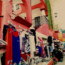 Plaza Bonita