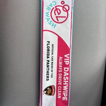 El Car Wash - Complimentary dash board wipes - Car Wash Near Me - Pembroke Pines, Florida El Car Wash - Complimentary dash board wipes - Car Wash Near Me - Pembroke Pines, Florida
