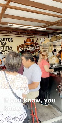 Tacos "El Compadre" Alias del Muerto by null