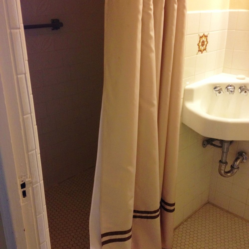 Hotel Laguna - Room 229 Shower - Hotels Near Me - Laguna Beach, California Hotel Laguna - Room 229 Shower - Hotels Near Me - Laguna Beach, California