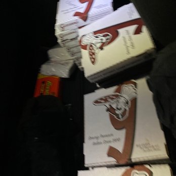 Giovanni's Pizza - pizza boxes in the back of a car - Pizza Near Me - Vanceburg, Kentucky Giovanni's Pizza - pizza boxes in the back of a car - Pizza Near Me - Vanceburg, Kentucky