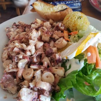 El Coleguita Marina - Octopus with garlic and butter - Mexican Near Me - Puerto Vallarta, JAL El Coleguita Marina - Octopus with garlic and butter - Mexican Near Me - Puerto Vallarta, JAL