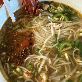 LA Crawfish - didn't have all the condiments like a pho spot. Had to argue for a side of sate, they didn't have chili oil or anything. - Vietnamese Near Me - Katy, Texas