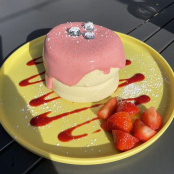 Burnt Crumbs - Strawberry soufflé pancakes - New American Near Me - Irvine, California