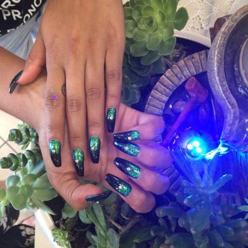 Q Nails - Nail Salons Near Me - Palm Desert, California