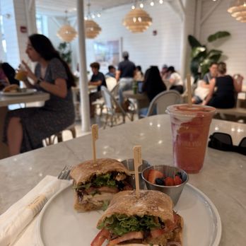 Pura Vida Miami - CALI CHICKEN - Breakfast & Brunch Near Me - Washington, DC, District of Columbia Pura Vida Miami - CALI CHICKEN - Breakfast & Brunch Near Me - Washington, DC, District of Columbia