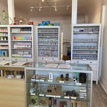 elfbar nachfüll pod läuft aus Z Smokes & Vapes in Henderson, NV United States main image 1