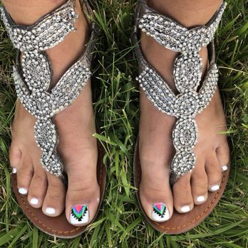 Le Nails - Nail Salons Near Me - Durango, Colorado