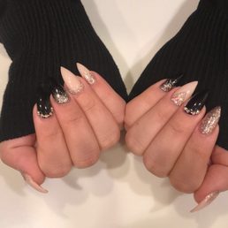 Black, cream & gold gel with stones and pearls
