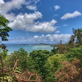Friendship Garden - Stunning view - Hiking Near Me - Kaneohe, Hawaii Friendship Garden - Stunning view - Hiking Near Me - Kaneohe, Hawaii