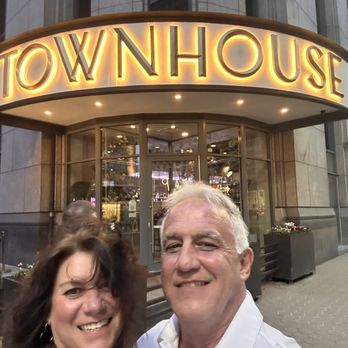 Townhouse - Is - New American Near Me - Detroit, Michigan Townhouse - Is - New American Near Me - Detroit, Michigan