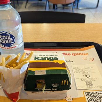 McDonald's - Quarter Pounder Deluxe meal - Burgers Near Me - Mascot, NSW McDonald's - Quarter Pounder Deluxe meal - Burgers Near Me - Mascot, NSW