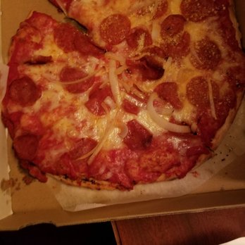 Tony's Pizza - Pizza with onions and pepperoni - Pizza Near Me - Boulder City, Nevada Tony's Pizza - Pizza with onions and pepperoni - Pizza Near Me - Boulder City, Nevada