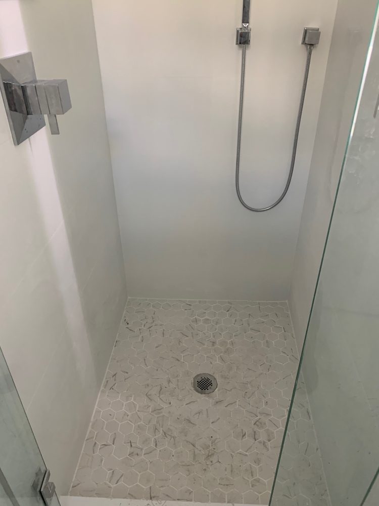 Slide of Full Service USA