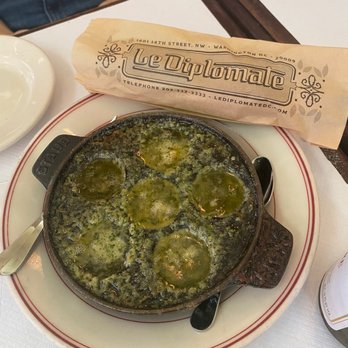 Le Diplomate - Escargot - Brasseries Near Me - Washington, DC, District of Columbia