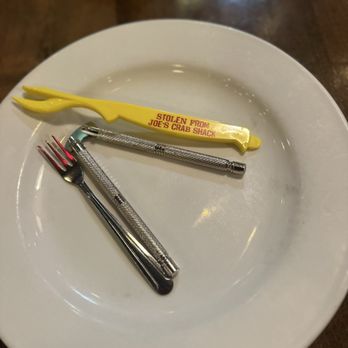 Joe's Crab Shack - The tools you will need - Seafood Near Me - Oceanside, California Joe's Crab Shack - The tools you will need - Seafood Near Me - Oceanside, California