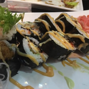 Blue Mango - Spider roll - Vegetarian Near Me - San Jose, California