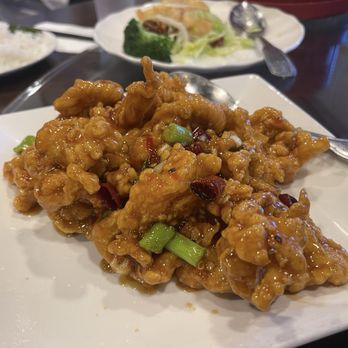 Happy Bee Kitchen - Chinese Near Me - Artesia, California