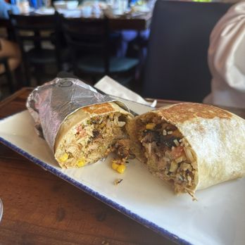 Green Lemon - Grilled Chicken Burrito - Mexican Near Me - Tampa, Florida