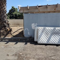 Flash Junk Removal - Mattress removal done in a flash.