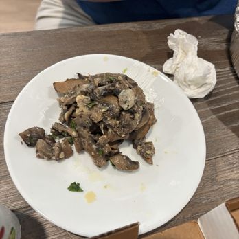 The Italian Kitchen - Excess Mushrooms from the Marsala - Pizza Near Me - Port St. Joe, Florida The Italian Kitchen - Excess Mushrooms from the Marsala - Pizza Near Me - Port St. Joe, Florida