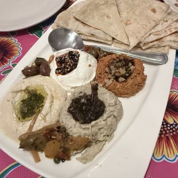 Meza California - Meza platter - Pop-Up Restaurants Near Me - Sacramento, California