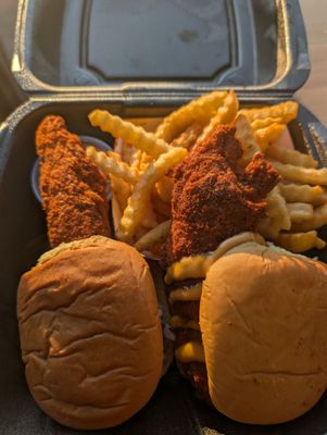 Dave's Hot Chicken by null