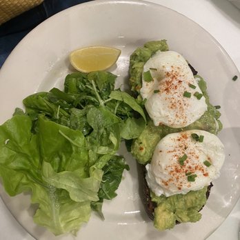 Briarpatch Restaurant - Avocado Toast - American Near Me - Winter Park, Florida