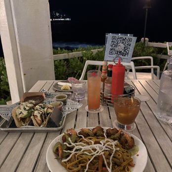 Kai Eats + Drinks - Tacos Near Me - Kailua-Kona, Hawaii