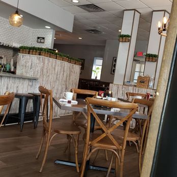 Egg House - Breakfast & Brunch Near Me - Lombard, Illinois