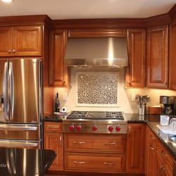 Mendoza Tops & Tile