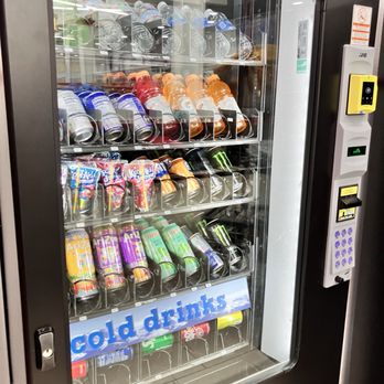 Coinless Laundry - Vending Machine - Laundromat Near Me - Santa Ana, California Coinless Laundry - Vending Machine - Laundromat Near Me - Santa Ana, California