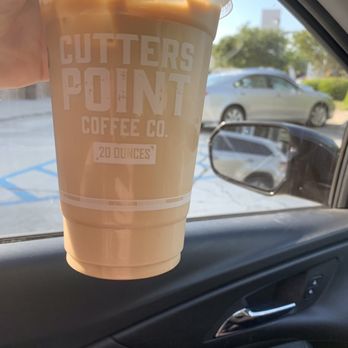 Cutters Point Coffee - Vanilla latte - Coffee & Tea Near Me - Savannah, Georgia