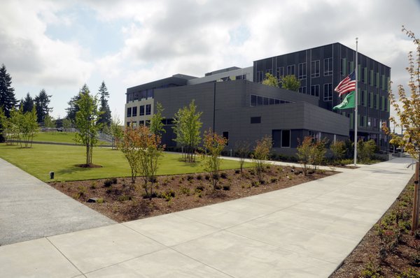 Shoreline City Hall by null