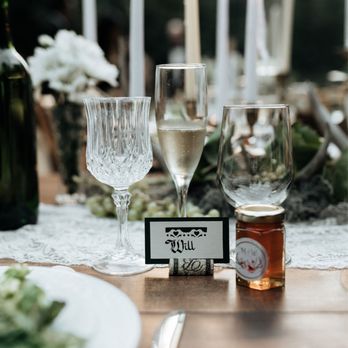 Falcon + Rose - Table setting - Wedding Planning Near Me - Los Angeles, California Falcon + Rose - Table setting - Wedding Planning Near Me - Los Angeles, California