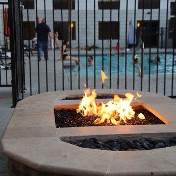 Hampton Inn Phoenix-Biltmore - Fire pit - Hotels Near Me - Phoenix, Arizona Hampton Inn Phoenix-Biltmore - Fire pit - Hotels Near Me - Phoenix, Arizona