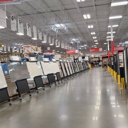 Floor & Decor