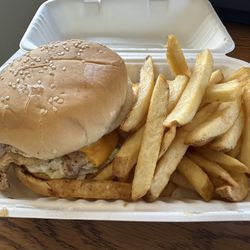 Golden Gate Bistro Food Truck - Grilled Chicken Sandwich and Fries (4 stars)