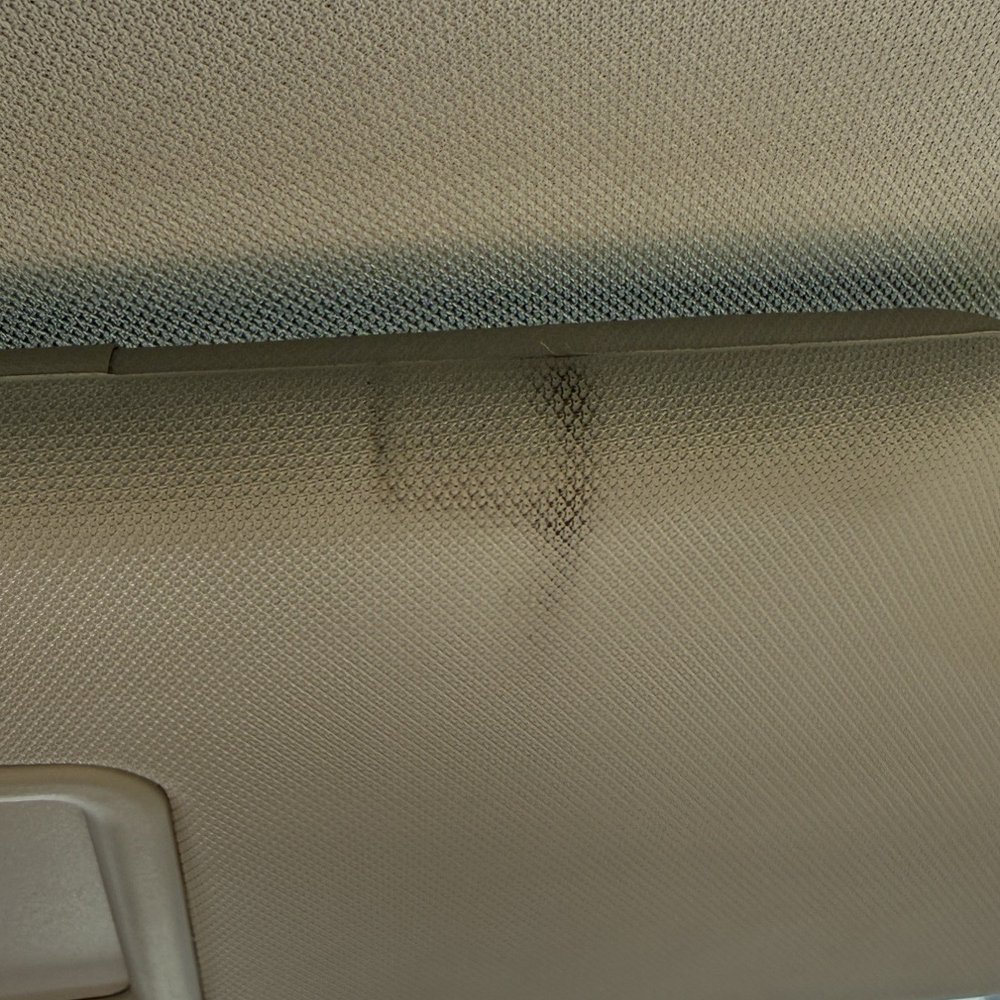 Anaya Mobile Wash - Stain on the sun wisor - Car Wash Near Me
