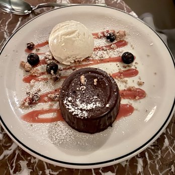The Splendid - Warm chocolate torte - Sports Bars Near Me - New York, New York The Splendid - Warm chocolate torte - Sports Bars Near Me - New York, New York