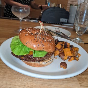 True Food Kitchen - Vegan Double Cheeseburger - Vegetarian Near Me - Annapolis, Maryland True Food Kitchen - Vegan Double Cheeseburger - Vegetarian Near Me - Annapolis, Maryland