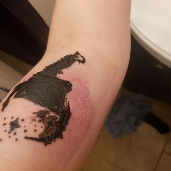 Modern Ink Tattoo - Bruise the day after the tattoo was done - Tattoo Near Me - Peoria, Arizona Modern Ink Tattoo - Bruise the day after the tattoo was done - Tattoo Near Me - Peoria, Arizona