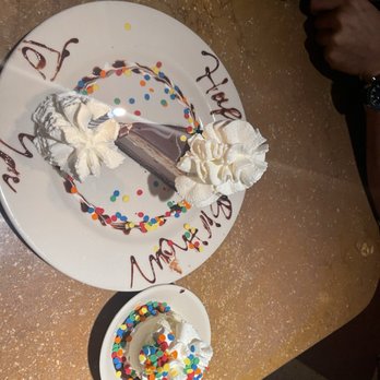 The Cheesecake Factory - Desserts Near Me - Chicago, Illinois The Cheesecake Factory - Desserts Near Me - Chicago, Illinois